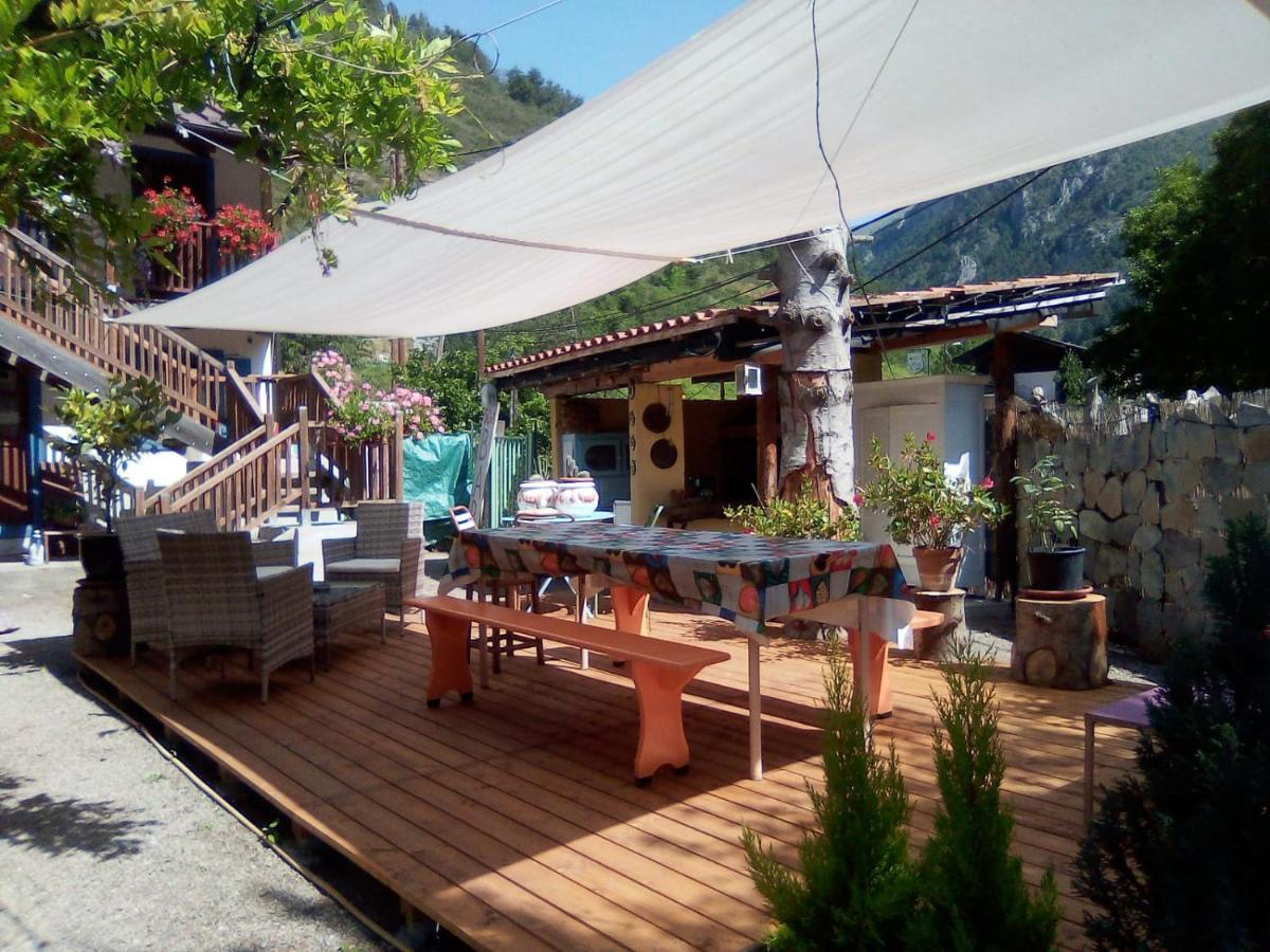 La Vieille Maison Biselli Tende Esterno foto